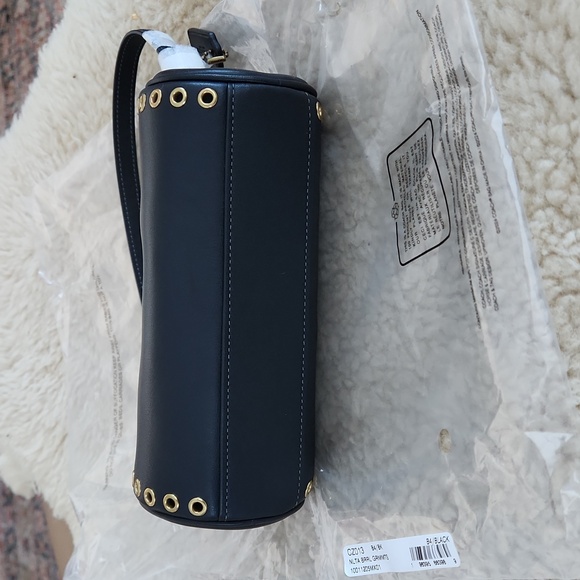 NWT IOP Coach Black Leather Nolita Barrell Bag With Grommets 🖤🎁🌙 - Picture 10 of 16